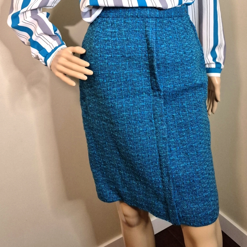 Unique Vintage Tweed Skirt Blue Side Zip Miss Sun Valley by Morris Watkin